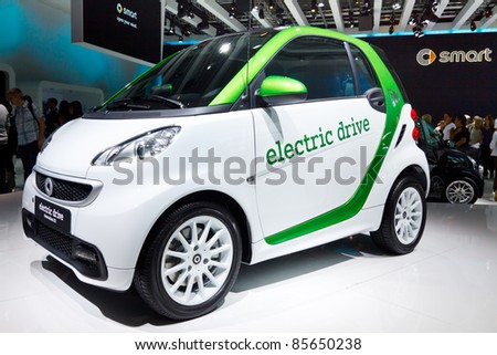 FRANKFURT - SEP 24: Smart electric car shown at the 64th IAA Motor Show (Internationale Automobil-Ausstellung) in Frankfurt, Germany, on September 24, 2011.
