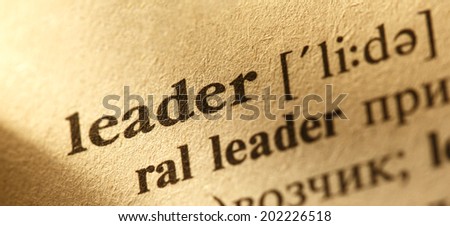 Word Leader translation and definition from English into Russian