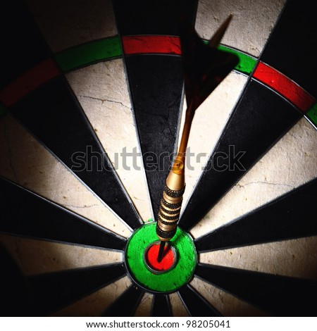 darts hit the target in bull