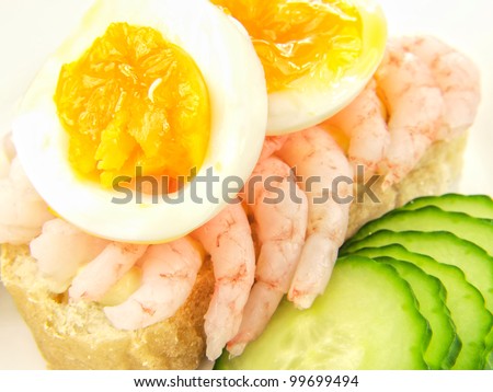 Shrimp sandwich, boiled egg
