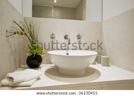 Hand wash basin