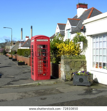 red british phone box