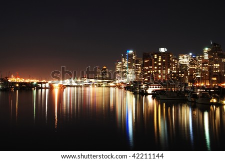 Canada+city+night