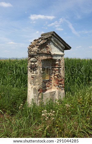 Castrezzato (Bs), Italy, a small chapel dedicated to Our Lady, on the edge of a corn field