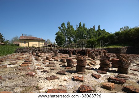 Velleia (Pc),Emilia romagna,Italy,remains of the roman city,the building with thermal calidarium,the tepidarium and tub of frigidarium,75 AD