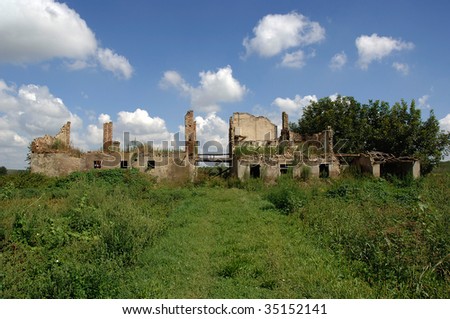 Mezzani (Pr),Emilia Romagna,Italy, an old ruin of an agricultural building in a field