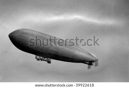 ROME - MAY 7 : Vintage photograph shows Italian airship \'Forlanini\' in flight at Ciampino Airport on May 7, 1918 in Rome, Italy.