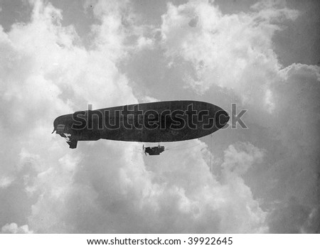 ROME - MAY 7 : Vintage photograph shows Italian airship \'7 M\' with the cabin and bomber in flight at Ciampino Airport on May 7, 1918 in Rome, Italy.