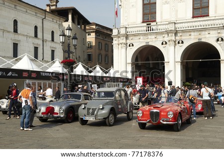 BRESCIA,ITALY - MAY,12:some cars  at the punching of Mille Miglia,the famous race for historic cars,May 12,2011 in Brescia,Italy