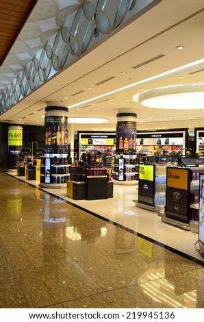 MUMBAI, MAHARASHTRA, INDIA - AUG. 30: Duty free shopping at Chhatrapati  Shivaji International Airport - Terminal 2 on AUG. 30, 2014 in Mumbai, Maharashtra, India.  Inaugurated on 12 Feb 2014