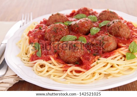 spaghetti and meatball
