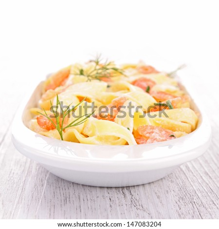 pasta cooked with cream and salmon