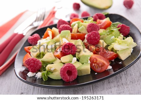 avocado salad and raspberry