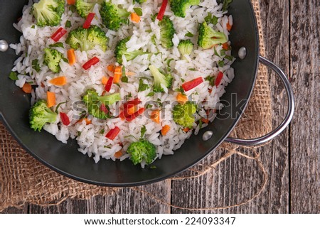 rice cooked with vegetables