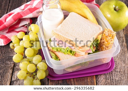 lunch box,school lunch with sandwich