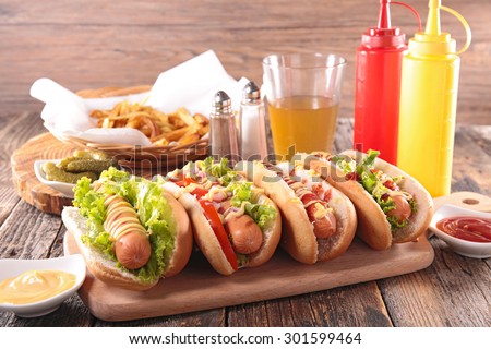hot dog with french fries