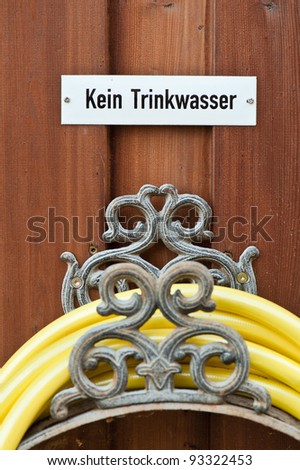 Garden Hose with german sign no drinking water