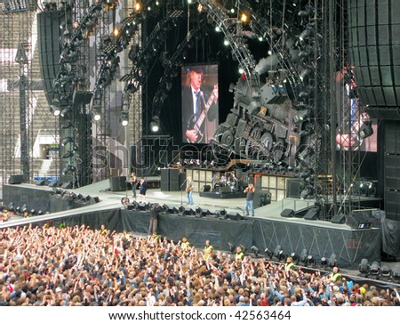 HELSINKI, FINLAND - JUNE 17: Australian rock band AC/DC on Black Ice World Tour June 17, 2009 in Helsinki, Finland.