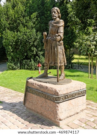 [Obrazek: stock-photo-statue-of-john-pakoslawic-kn...874117.jpg]