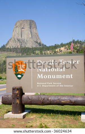 Devils Tower National Monument entrance