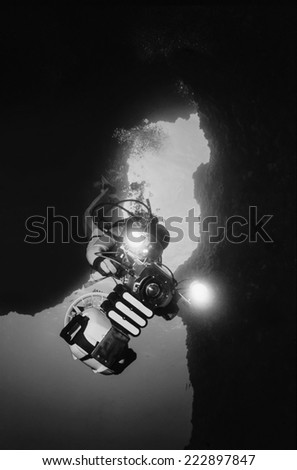 Italy, Mediterranean Sea, Ponza Island, U.W. photo, cave diving, underwater movie maker - FILM SCAN