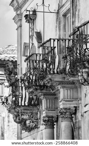 Italy, Sicily, Ragusa, Zacco Palace baroque facade and balconies (Unesco Monument), XVIII century.