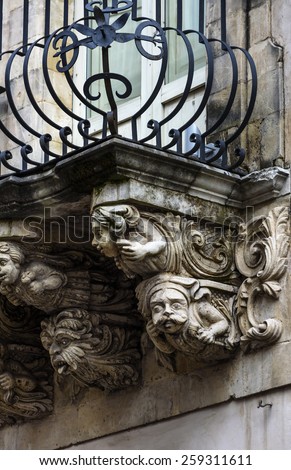 Italy, Sicily, Ragusa, Zacco Palace baroque facade and balcony (Unesco Monument), XVIII century.
