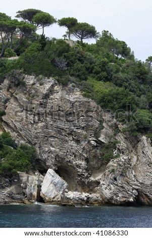 Italy, Tuscany, Elba island, view of the rocky northen coastline from the sea