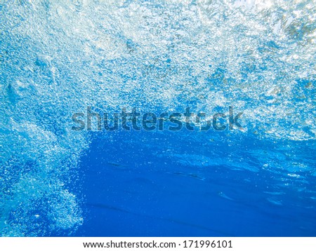 bubbles in fresh blue clear water