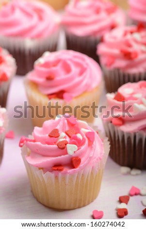 Pink Holiday Cupcakes with Heart Candies