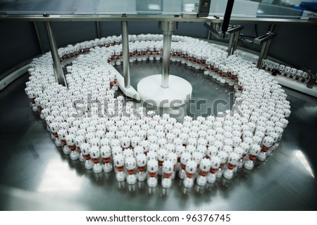 pharmaceutical plant medicament being packaged