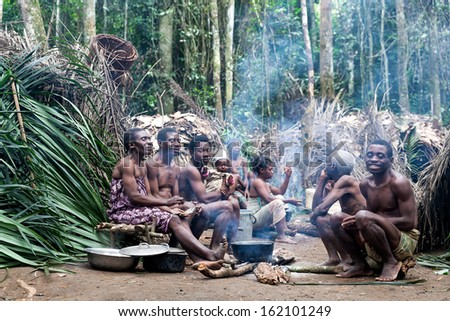 Dja Forest, Cameroon - Aug 5: Family Of Pygmies In The Forest, Forest Pygmies Could Lose Their Habitat Due To Logging Companies And Ivory Traffickers On Aug 5, 2013 In The Dja Forest, Cameroon