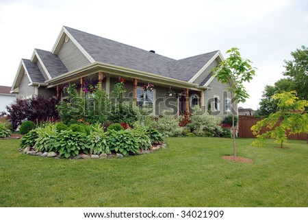 Picture of a typical North American Country Style house