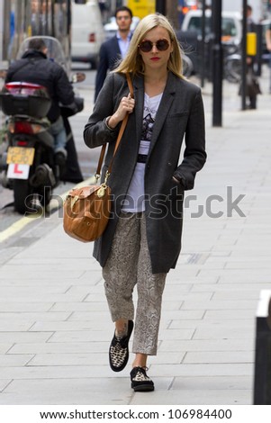 LONDON, UK - JUNE 04: Fearne Cotton is spotted on her way to BBC Radio1 on the June 04, 2012 in London, UK
