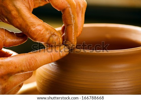 Hands Of A Potter, Creating An Earthen Jar