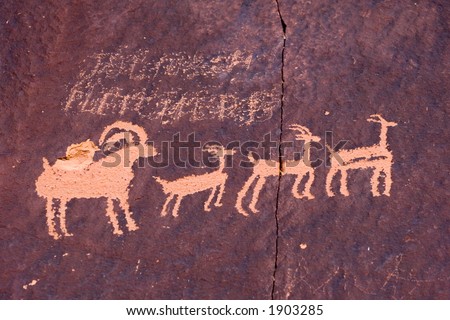 Newspaper rock in Canyonlands national park, ancient indian art in America