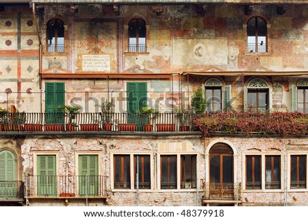 Isabel's  ♥Town of Dreams♥ Stock-photo-beautiful-old-building-on-historical-piazza-delle-erbe-verona-italy-48379918