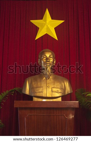 SAIGON - JULY 27: Ho Chi Minh bust in Reunification Palace in Saigon, Vietnam on July 27, 2012. Ho Chi Minh was a Vietnamese communist revolutionary leader.