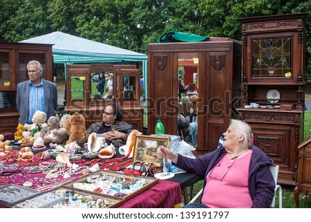 BONN - SEPTEMBER 15: Merchandise on sale at the flea market  in Bonn, Germany on September 15, 2012. With about 1800 sellers it is one of the biggest in Germany.