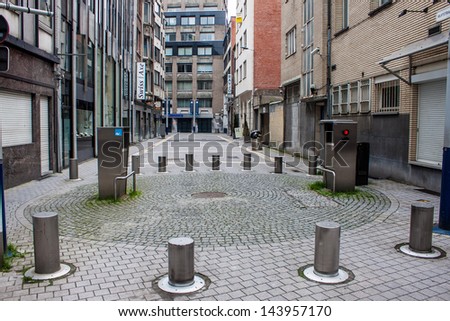 ANTWERP - MAY 18: Street in diamond district on May 18, 2013 in Antwerp, Belgium. About 80 percent of the world\'s diamond production is being transacted in Antwerp.