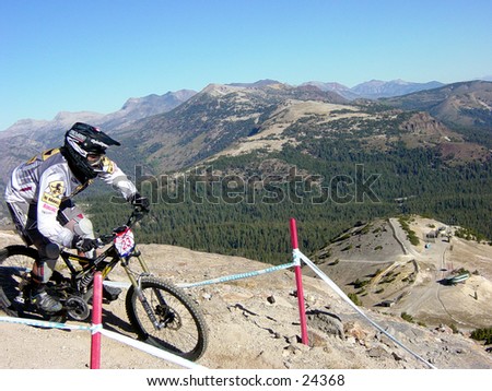 Downhill, mountain biking, extreme, sports, cycling, riding, bike, athlete, race, athletic, Mammoth