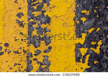 A closeup of the black and yellow background