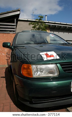 Learner Driver - Displaying L plates