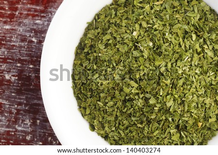dried parsley