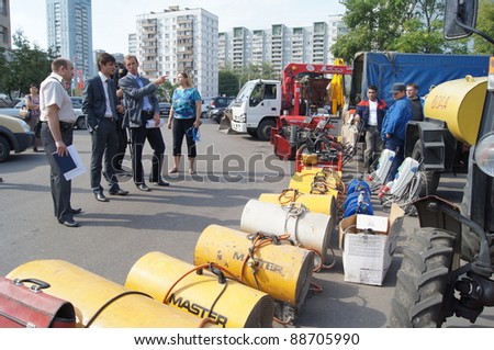 MOSCOW - AUGUST 30: Thermal guns on 