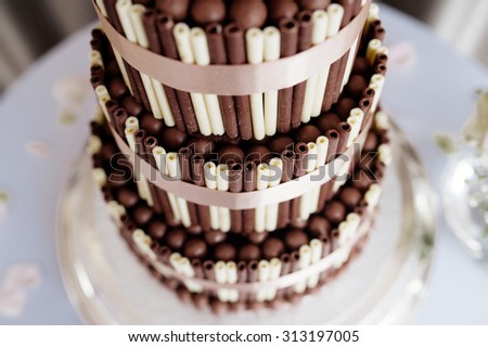 White and milk chocolate finger wedding cake