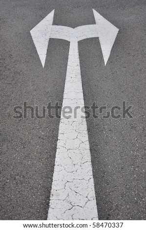 Arrow turn left or right on street