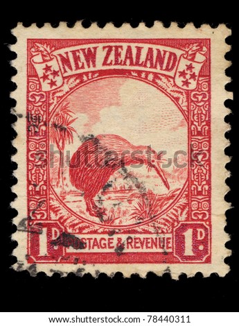 NEW ZEALAND - CIRCA 1935: A stamp printed in New Zealand shows Kiwi Bird, circa 1935