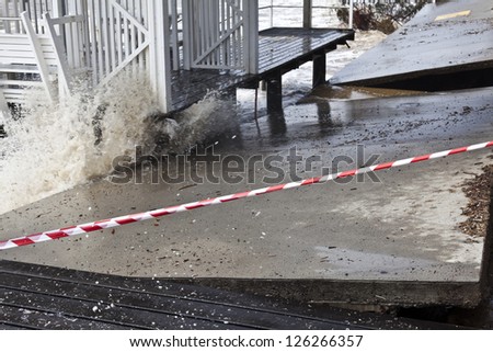 Big waves and destruction in Redcliffe Peninsula, South-East Queensland, on January 26-28, 2013
