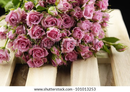 Set of Big Roses Bouquet on wooden mat